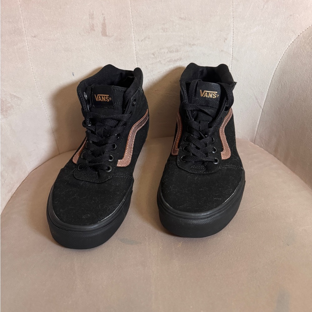 Vans High-Top Sneakers rose gold stripe size 7.5 women